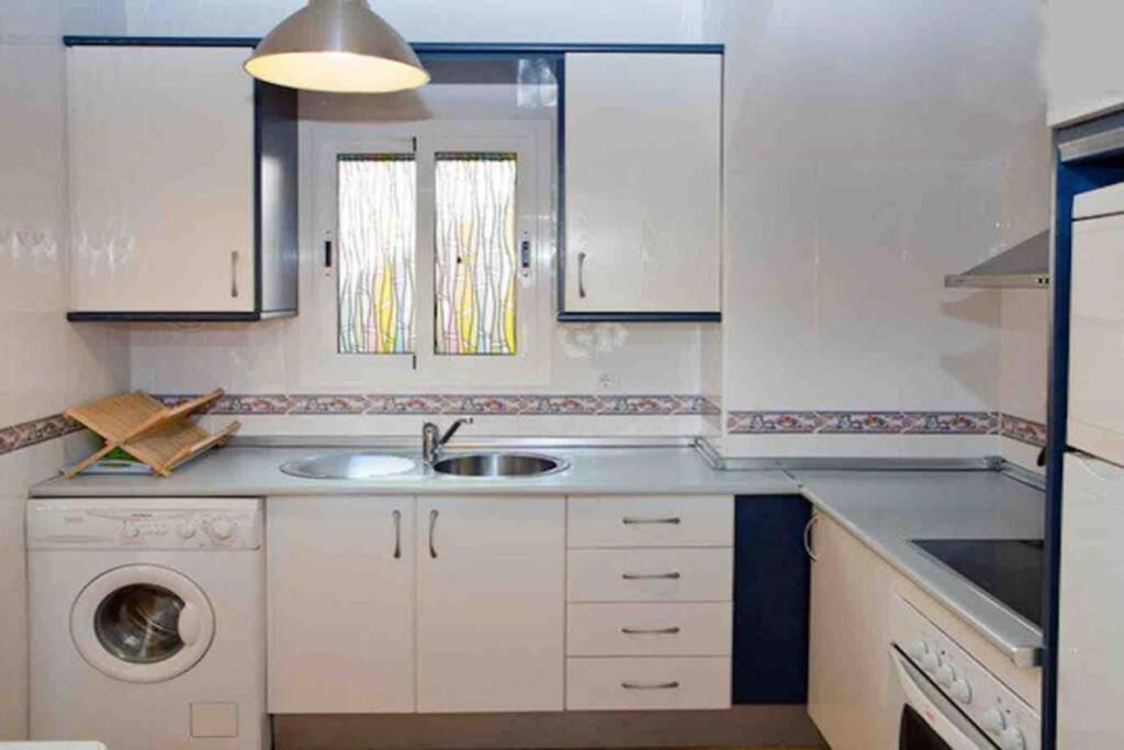 Apartamento A 2 Minutos Andando A La Playa. La Isleta del Moro Kültér fotó