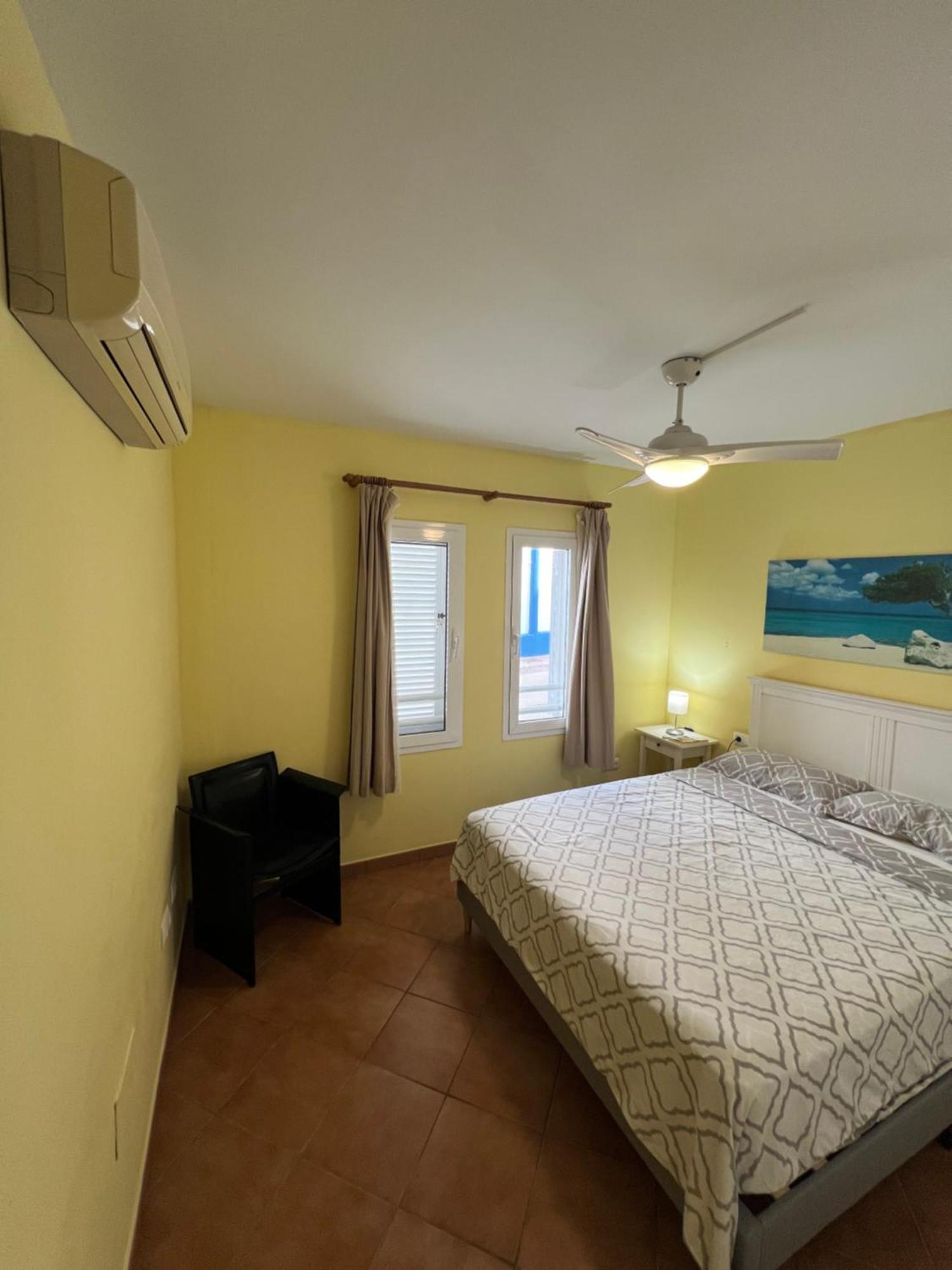 Apartamento A 2 Minutos Andando A La Playa. La Isleta del Moro Kültér fotó